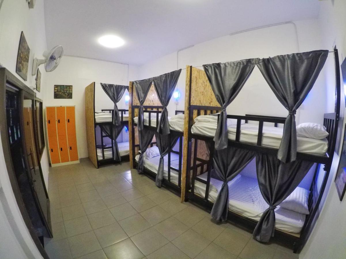 T & T Hostel 칸차나부리 외부 사진