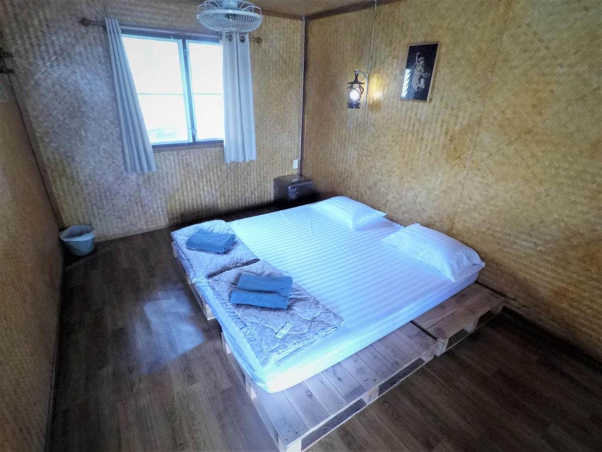 T & T Hostel 칸차나부리 외부 사진