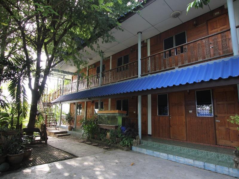 T & T Hostel 칸차나부리 외부 사진