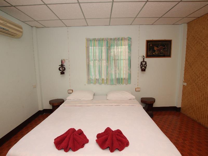 T & T Hostel 칸차나부리 외부 사진