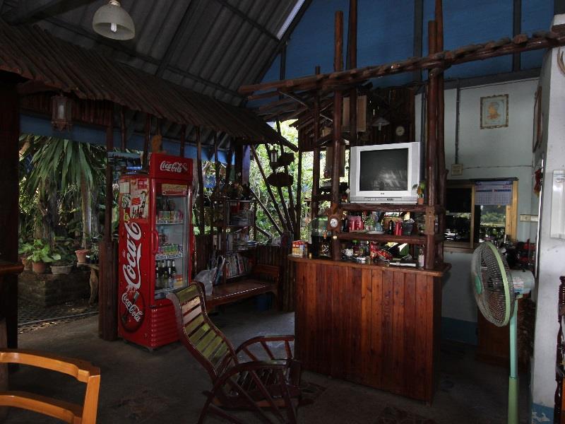 T & T Hostel 칸차나부리 외부 사진