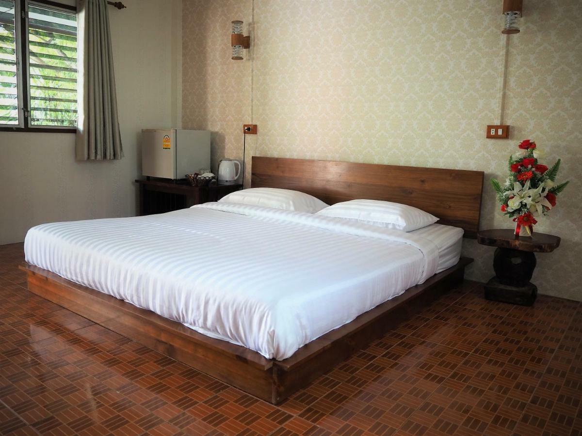 T & T Hostel 칸차나부리 외부 사진
