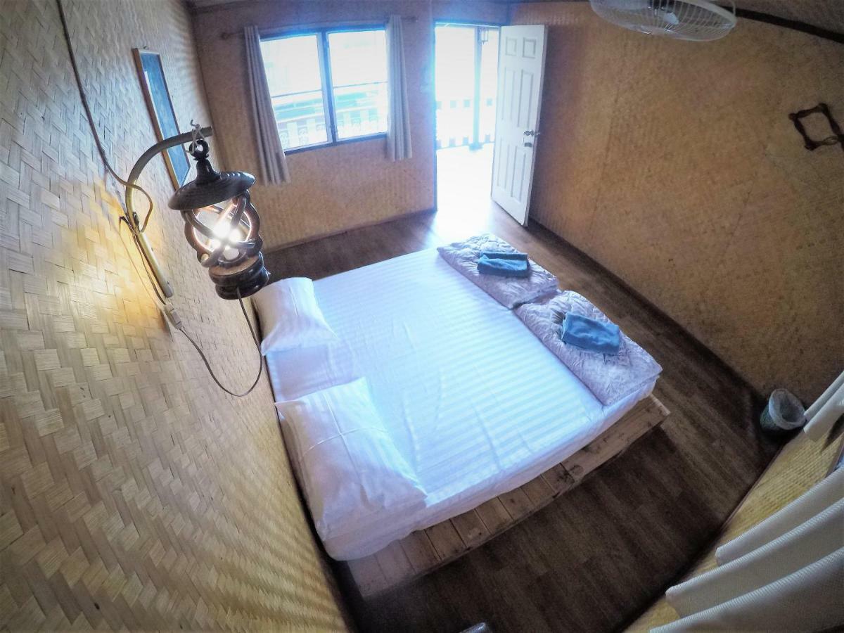 T & T Hostel 칸차나부리 외부 사진